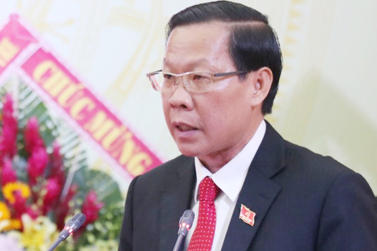 Tieu su ong Phan Van Mai hinh anh
