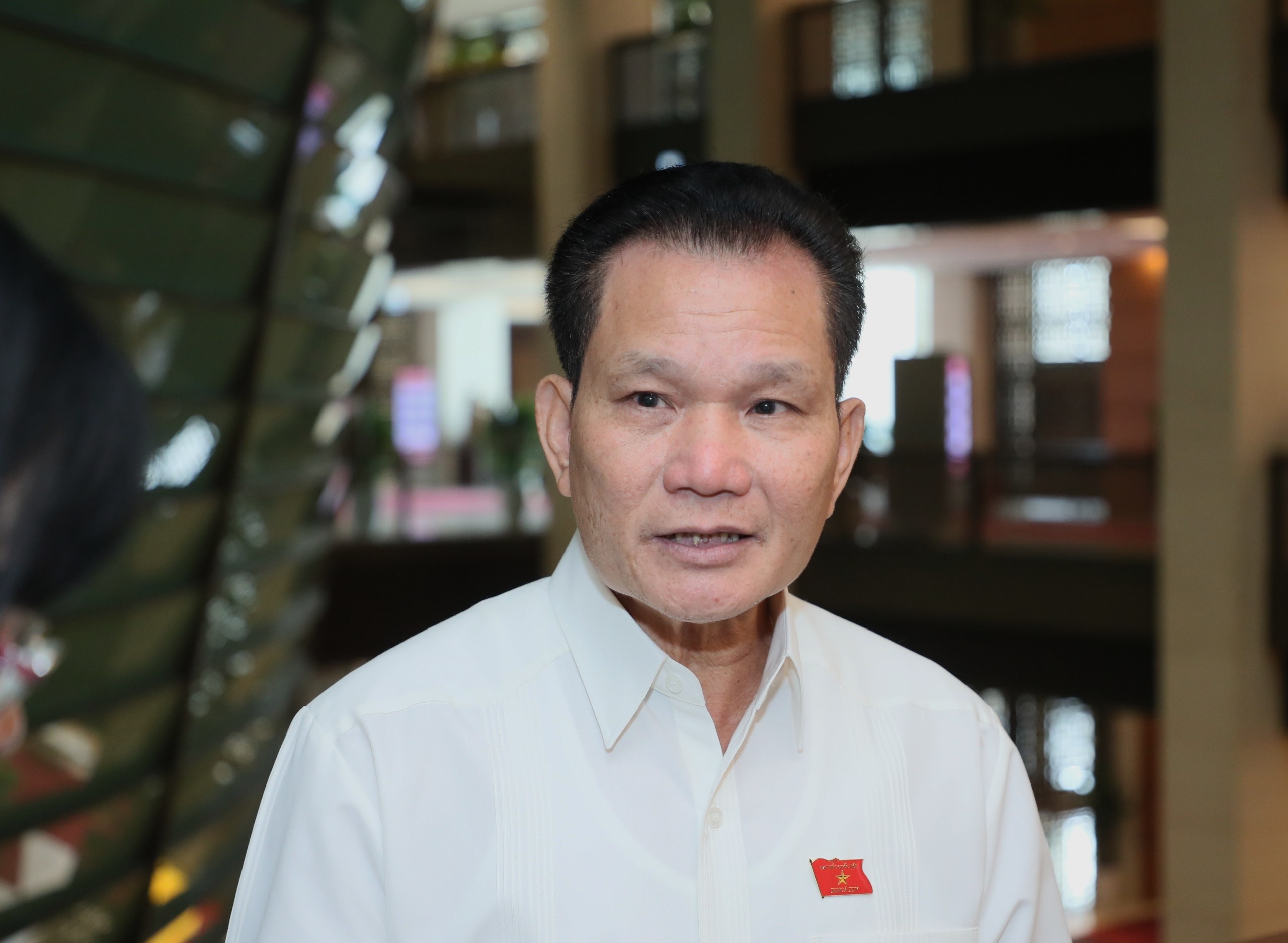 ca si Thuy Tien lam tu thien o mien Trung anh 4