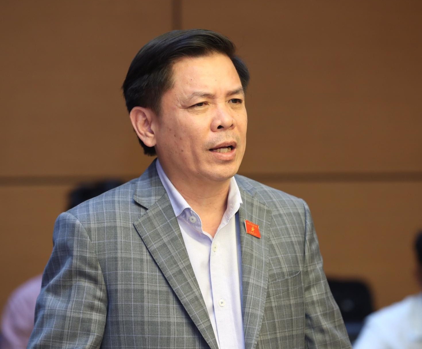 Quoc hoi se phe chuan mien nhiem Bo truong Nguyen Van The hinh anh