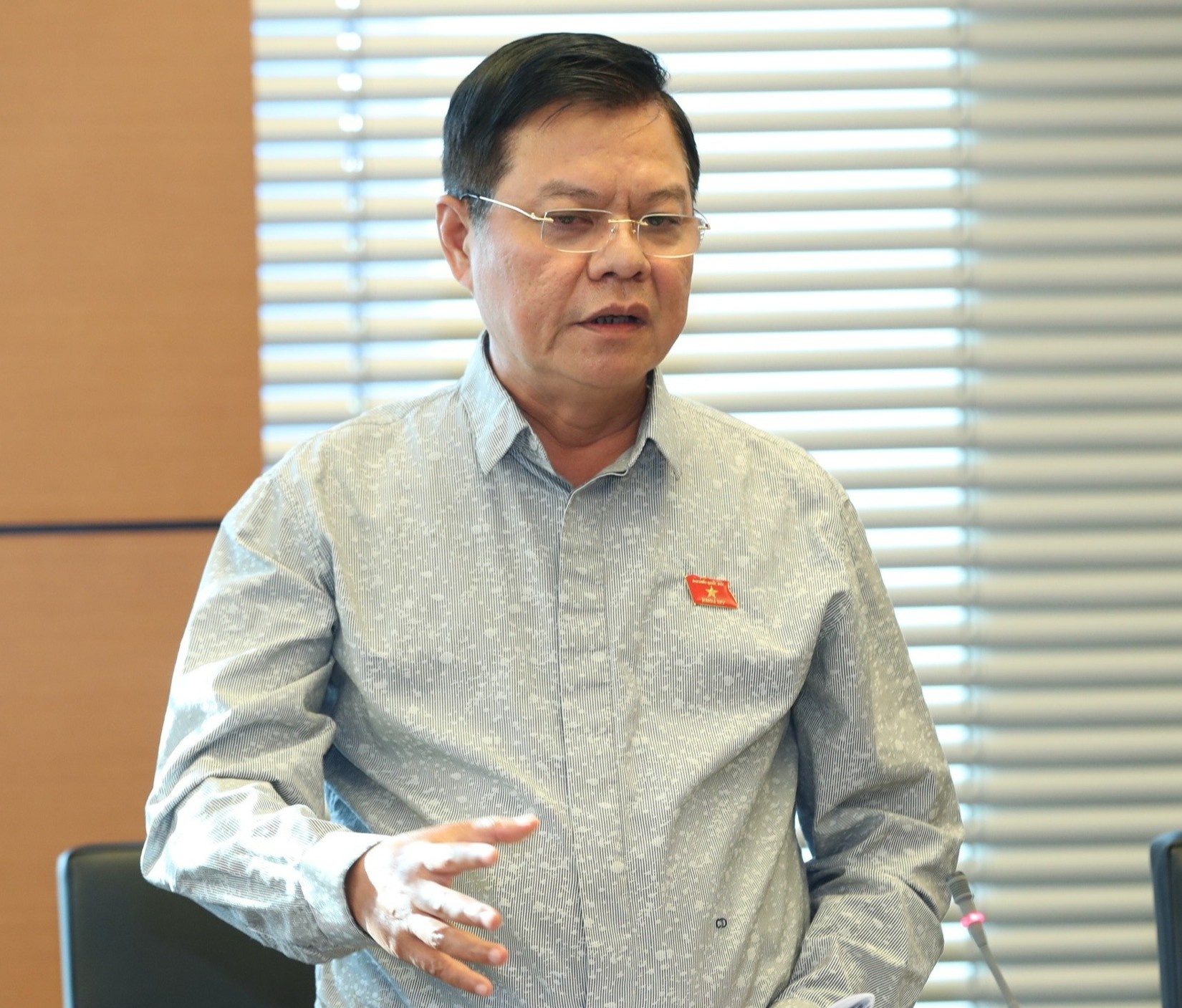 cong an xa xin nghi hang loat vi luong thap anh 2