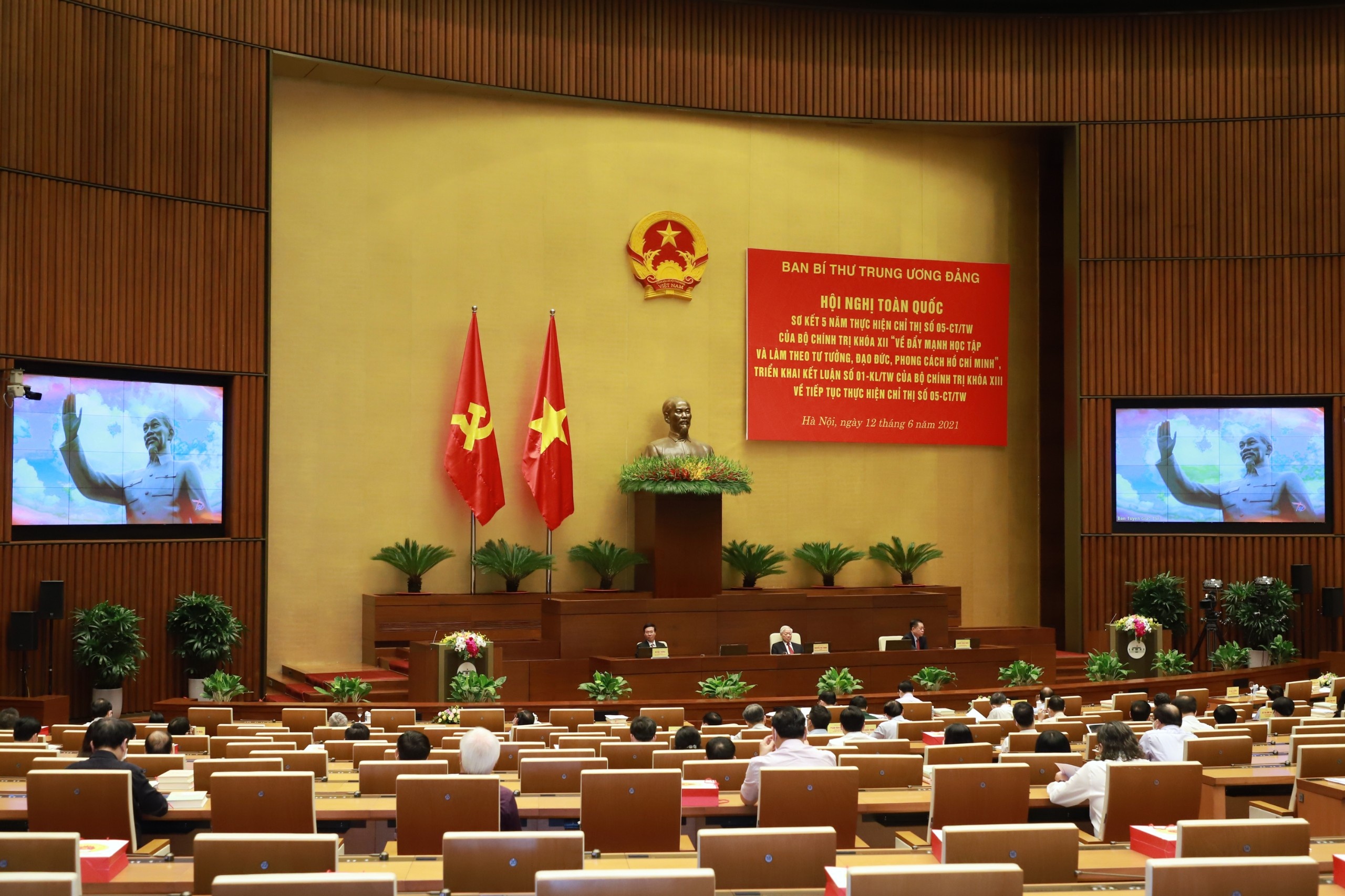 Tong bi thu Nguyen Phu Trong noi ve hoc tap phong cach Ho Chi Minh anh 3