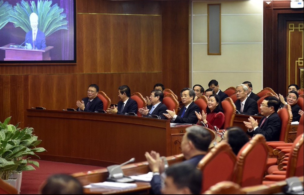 Trung uong gioi thieu nhan su lanh cap cao anh 10