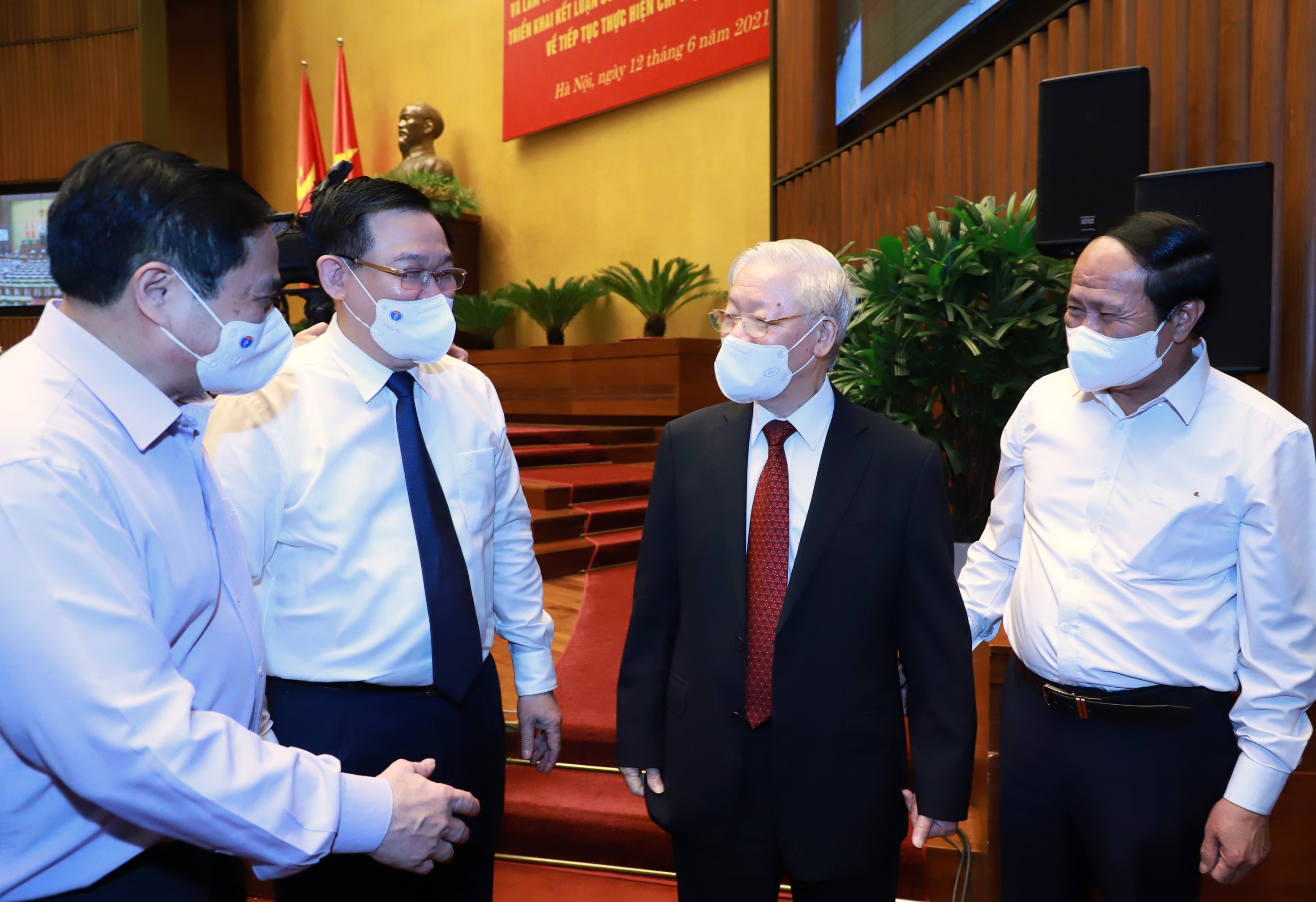 Tong bi thu Nguyen Phu Trong noi ve hoc tap phong cach Ho Chi Minh anh 2