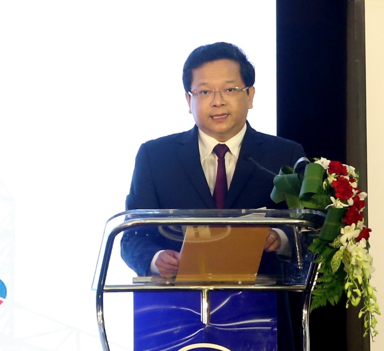 thu hut von ngoai Nha nuoc vao xay dung dien anh 3