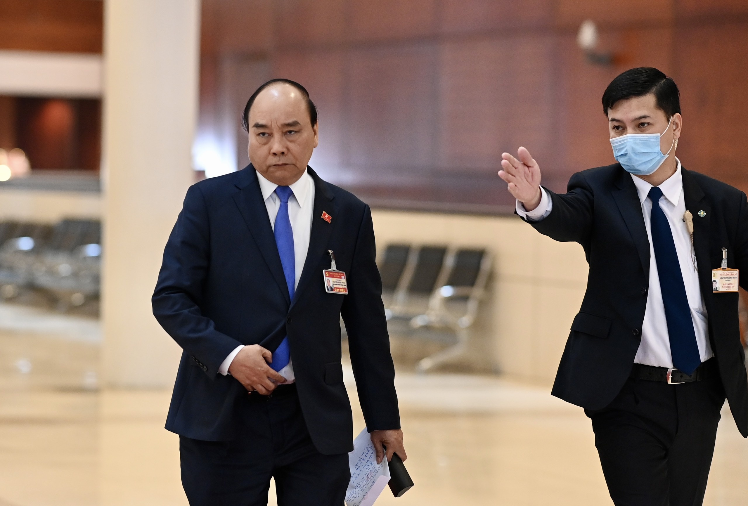 Chinh phu hop khan ve Covid-19 ngay tai Dai hoi anh 1