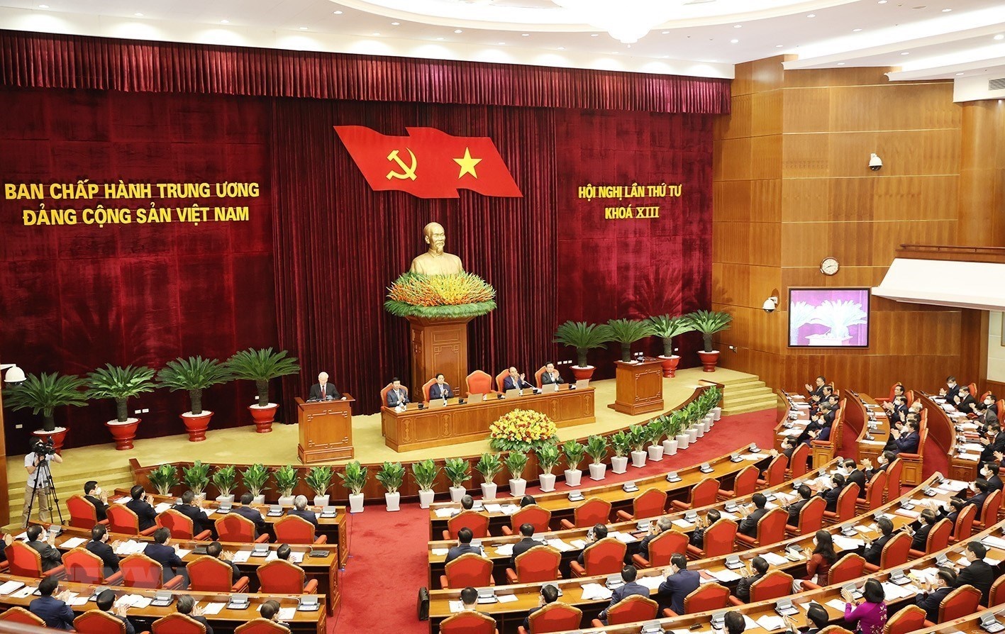 Khai mac Hoi nghi Trung uong 4 anh 1