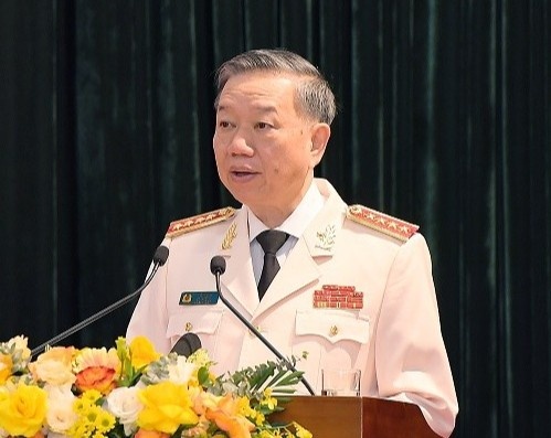 Bo truong Cong an: 'Xu ly mot vu, canh tinh ca vung' hinh anh