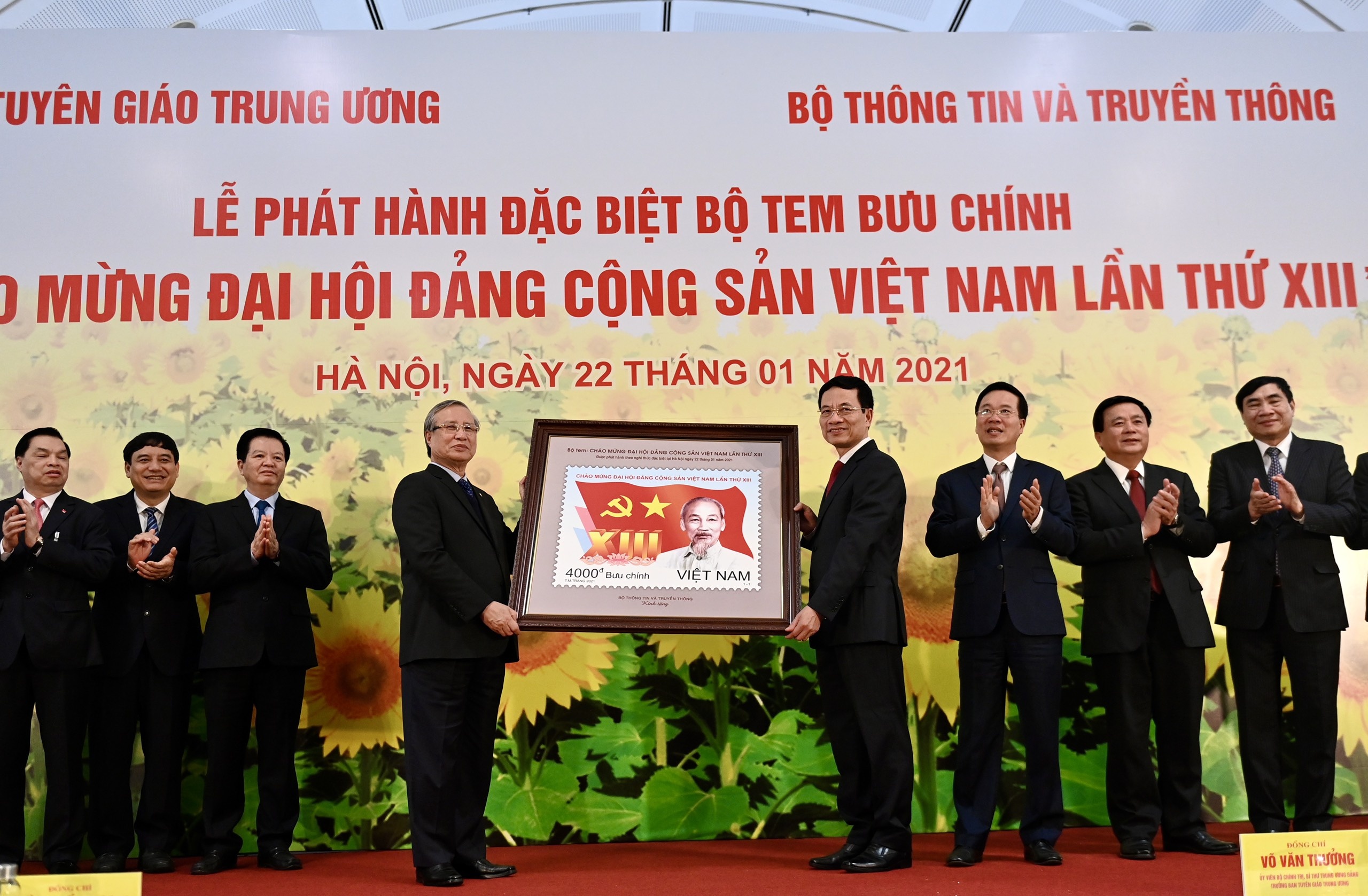 Hop bao truoc Dai hoi Dang XIII anh 11