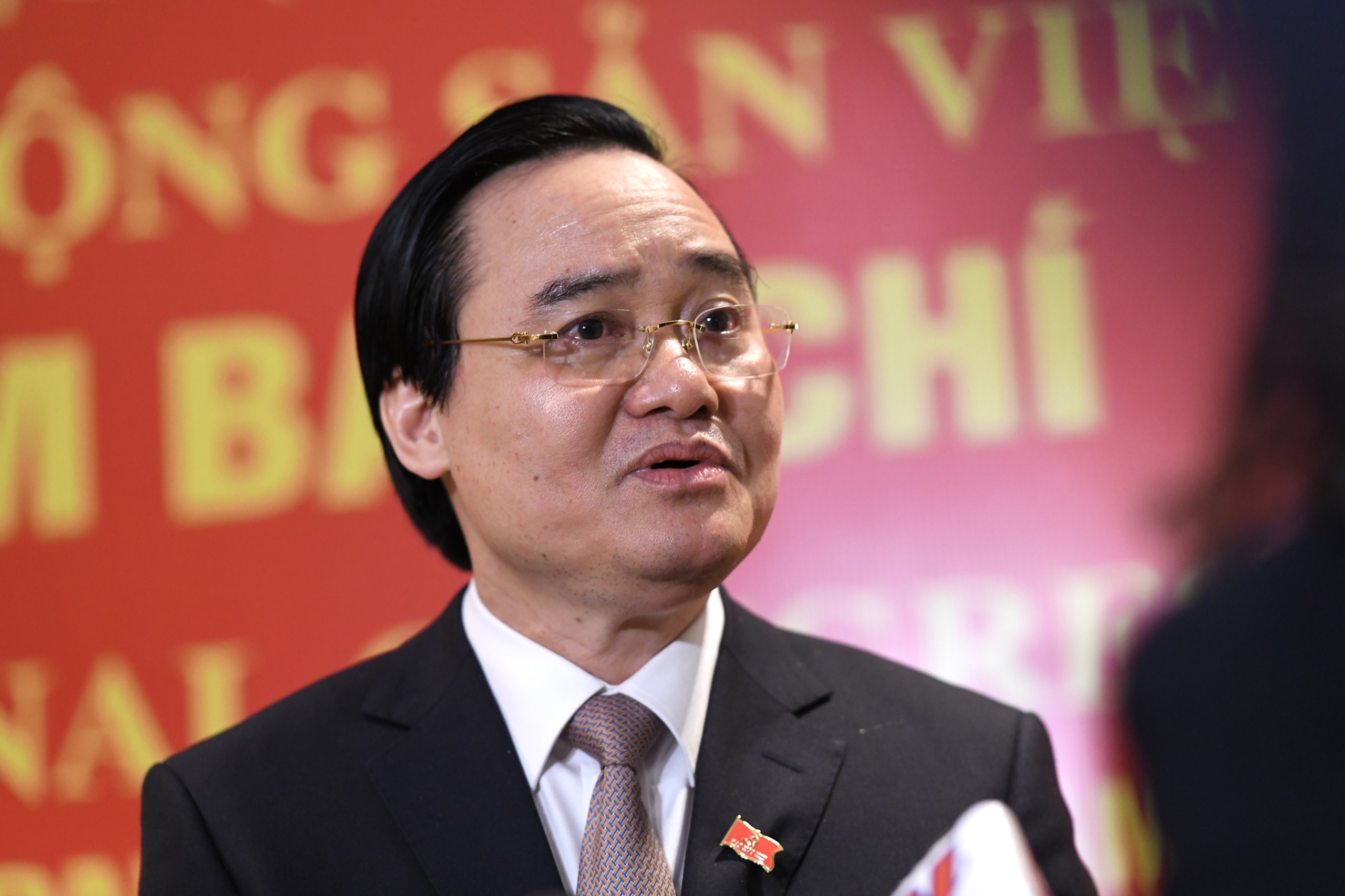 Bo truong Phung Xuan Nha noi ve doi moi giao duc anh 1