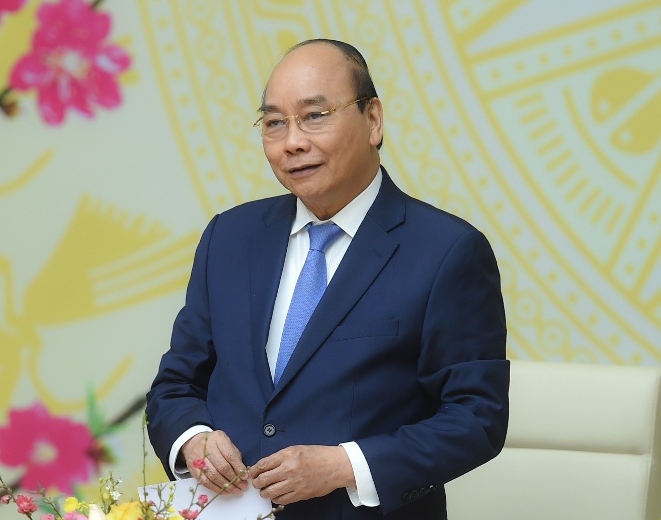 Thu tuong: ‘Cuoc song van phat trien, nguoi dan can co thu nhap’ hinh anh