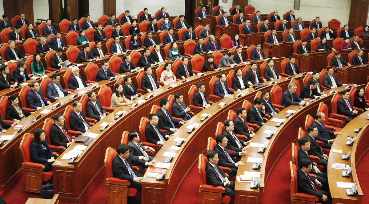 'Sap xep can bo lanh dao khoa XI, XII la bai hoc cho khoa XIII' hinh anh