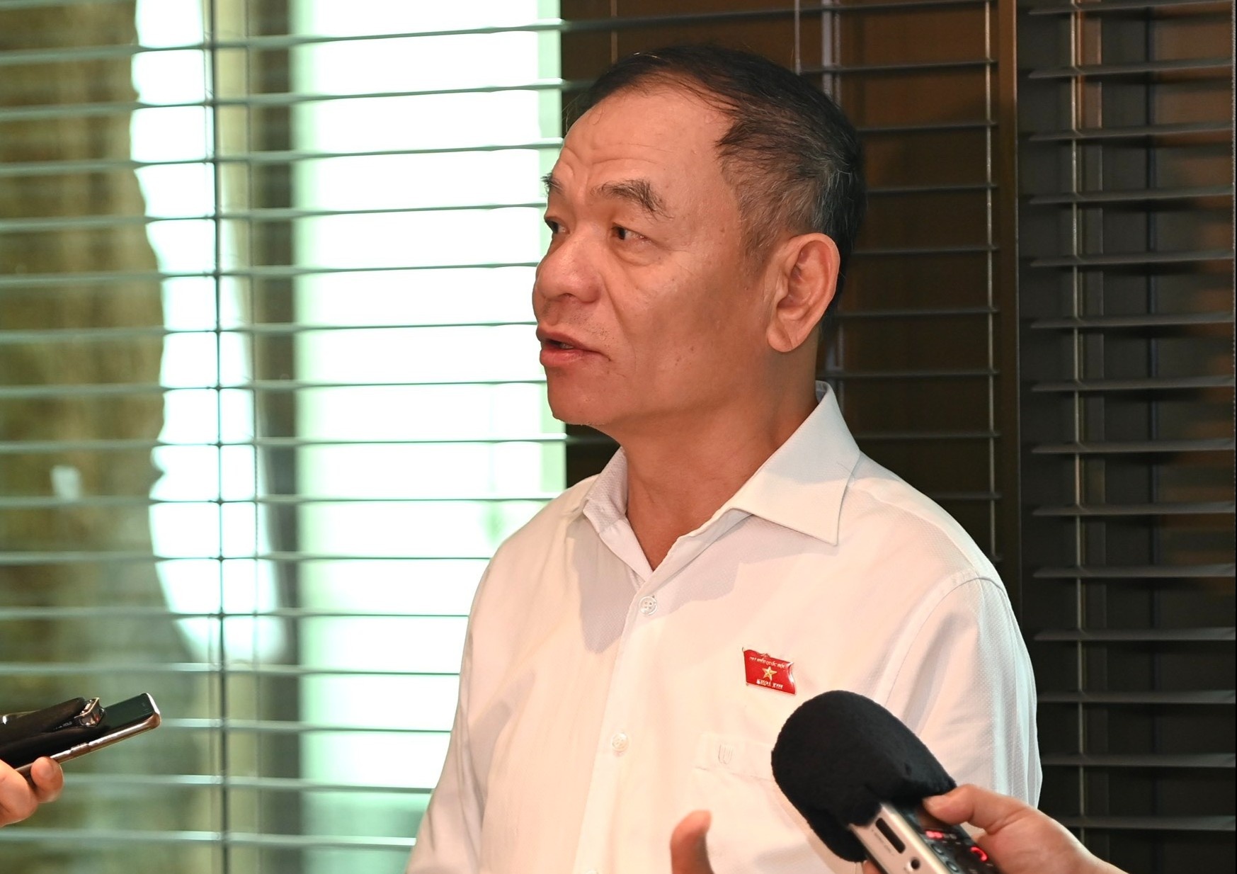 Nhung loi the cua tan Chu tich Quoc hoi anh 4