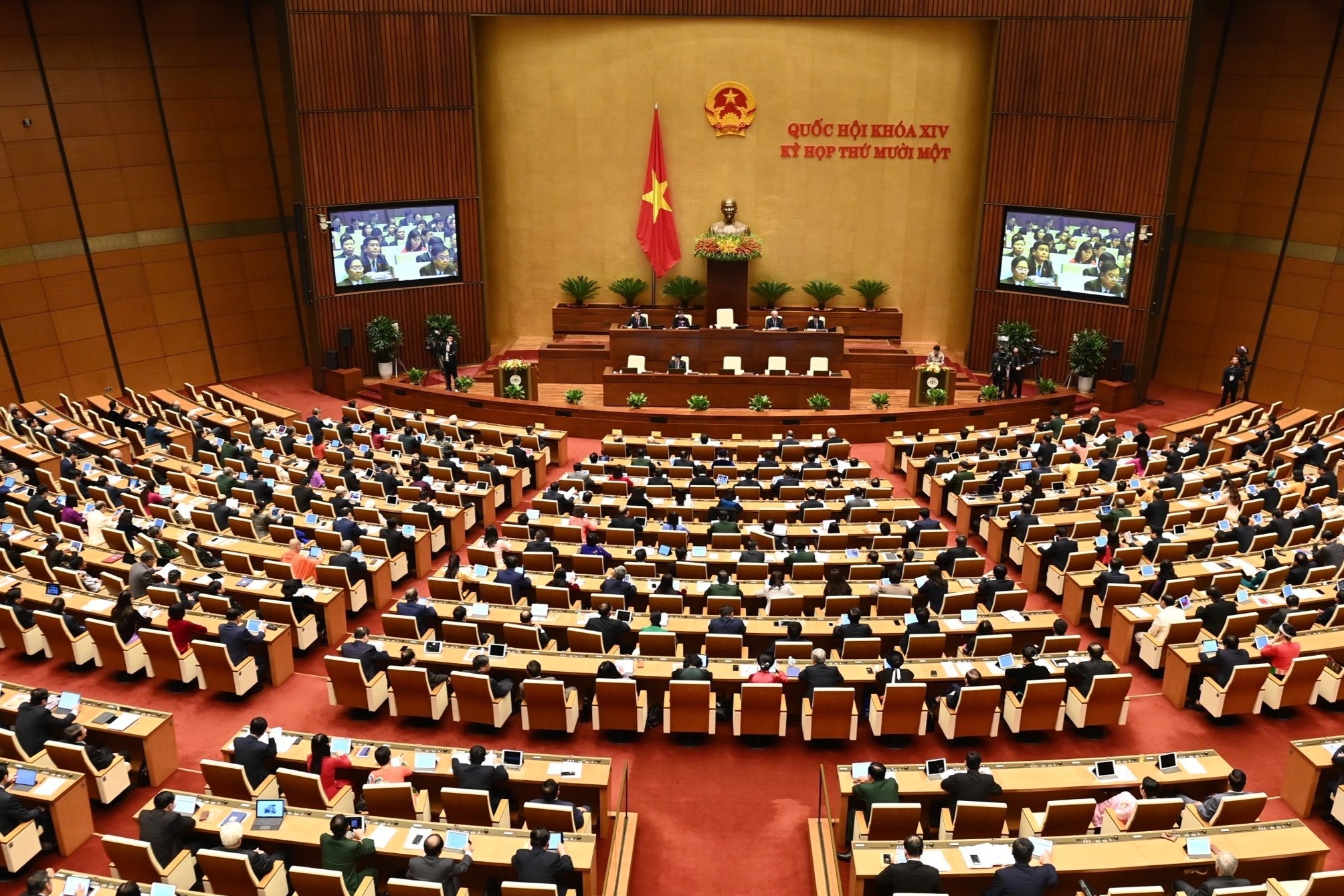 Quoc hoi be mac, kien toan bo may Chinh phu hinh anh