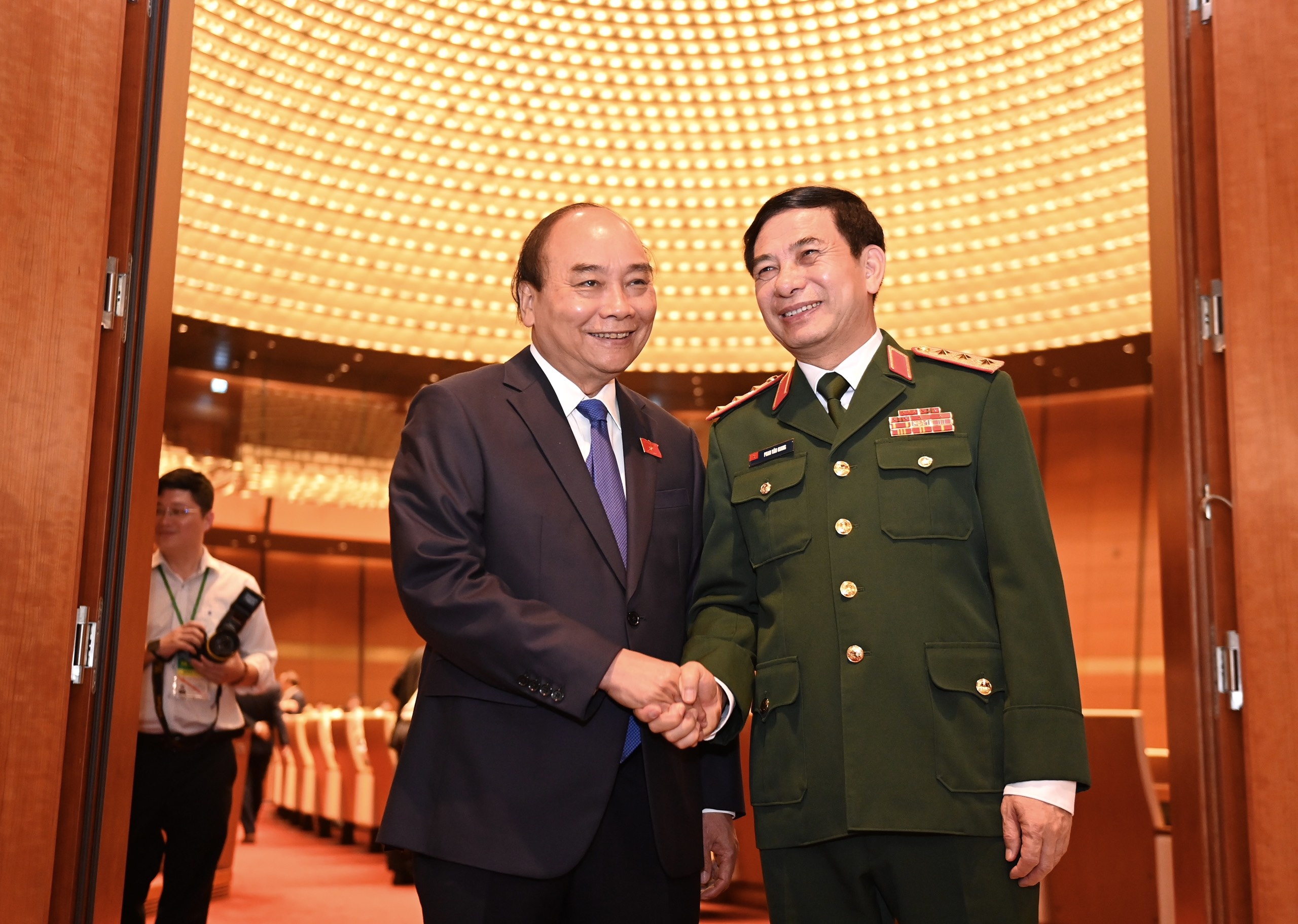 14 thanh vien Chinh phu moi ra mat anh 7