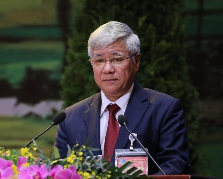Tieu su ong Do Van Chien, Chu tich Uy ban Trung uong MTTQ Viet Nam hinh anh