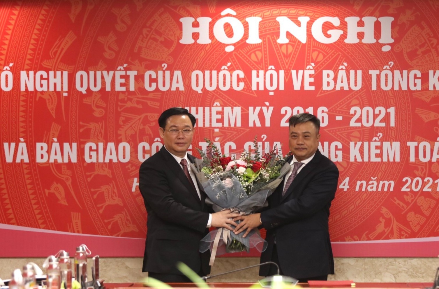 trao quyet dinh cho Tong Kiem toan Nha nuoc anh 1