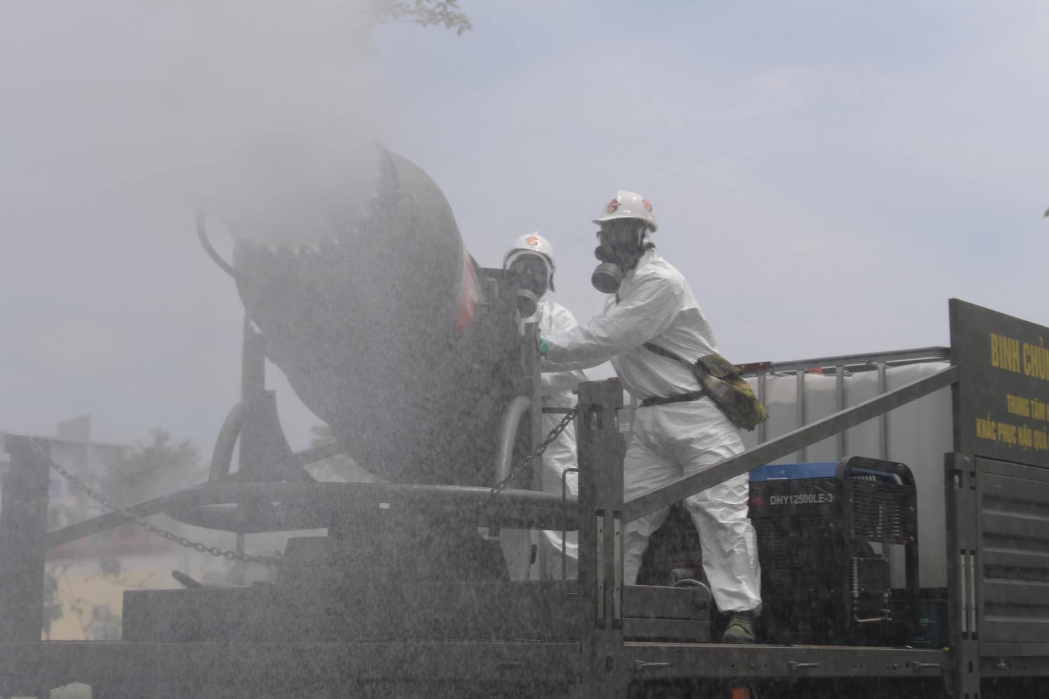 dich Covid-19 o Benh vien K va BV Benh Nhiet doi TU anh 1