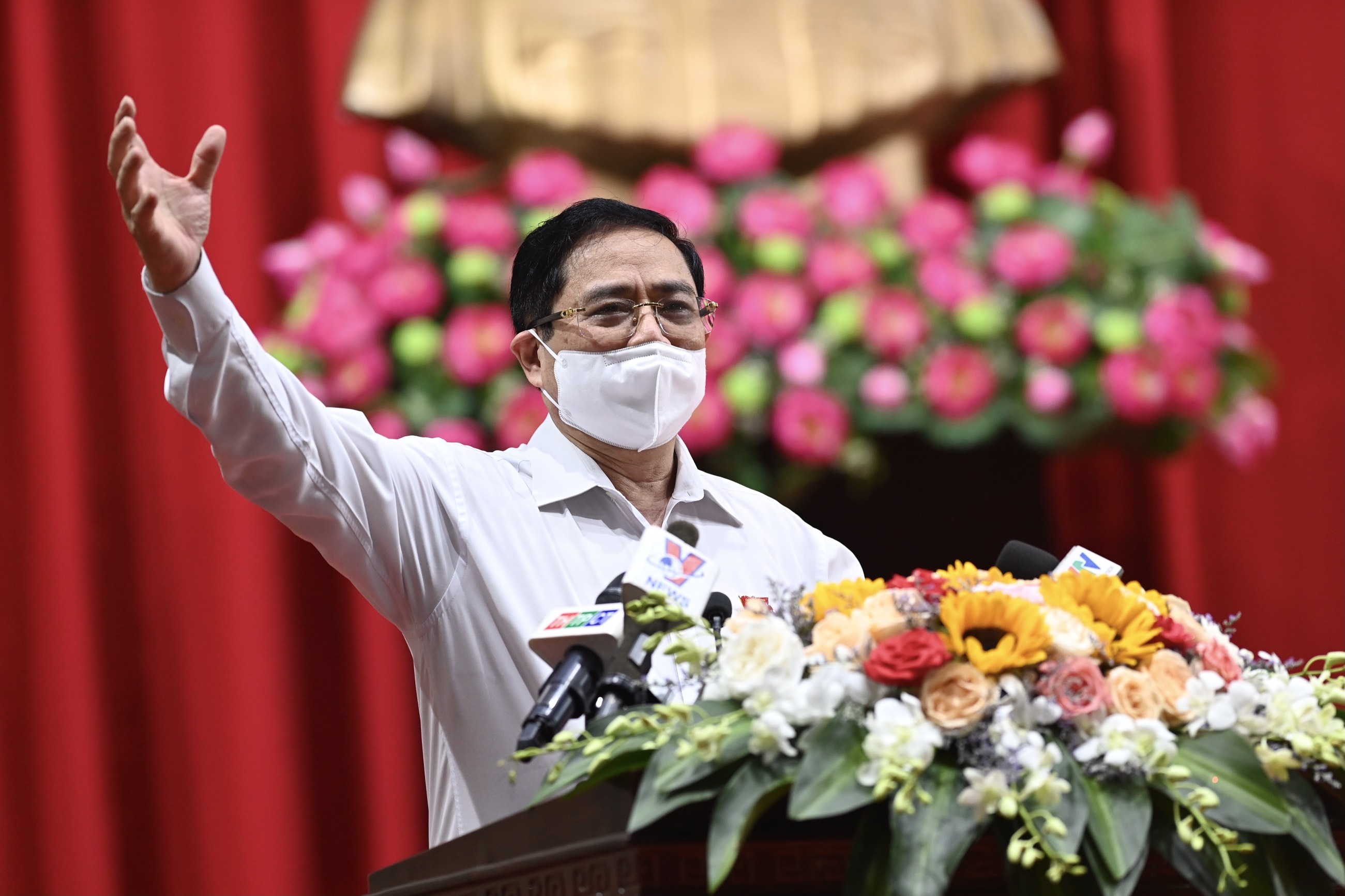 4 lanh dao cap cao cam ket gi voi cu tri? anh 3