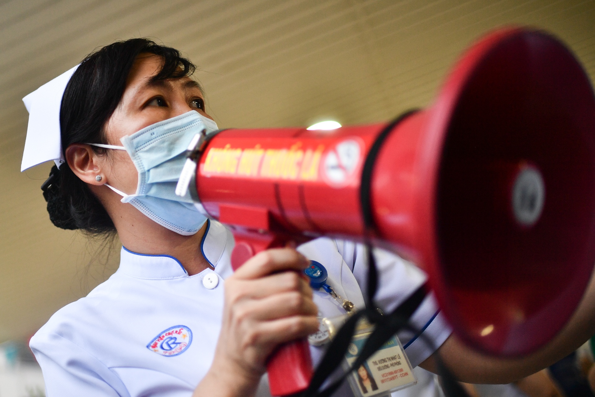 Cho phep Chinh phu ap dung 4 quy dinh khac luat de cap bach chong dich hinh anh