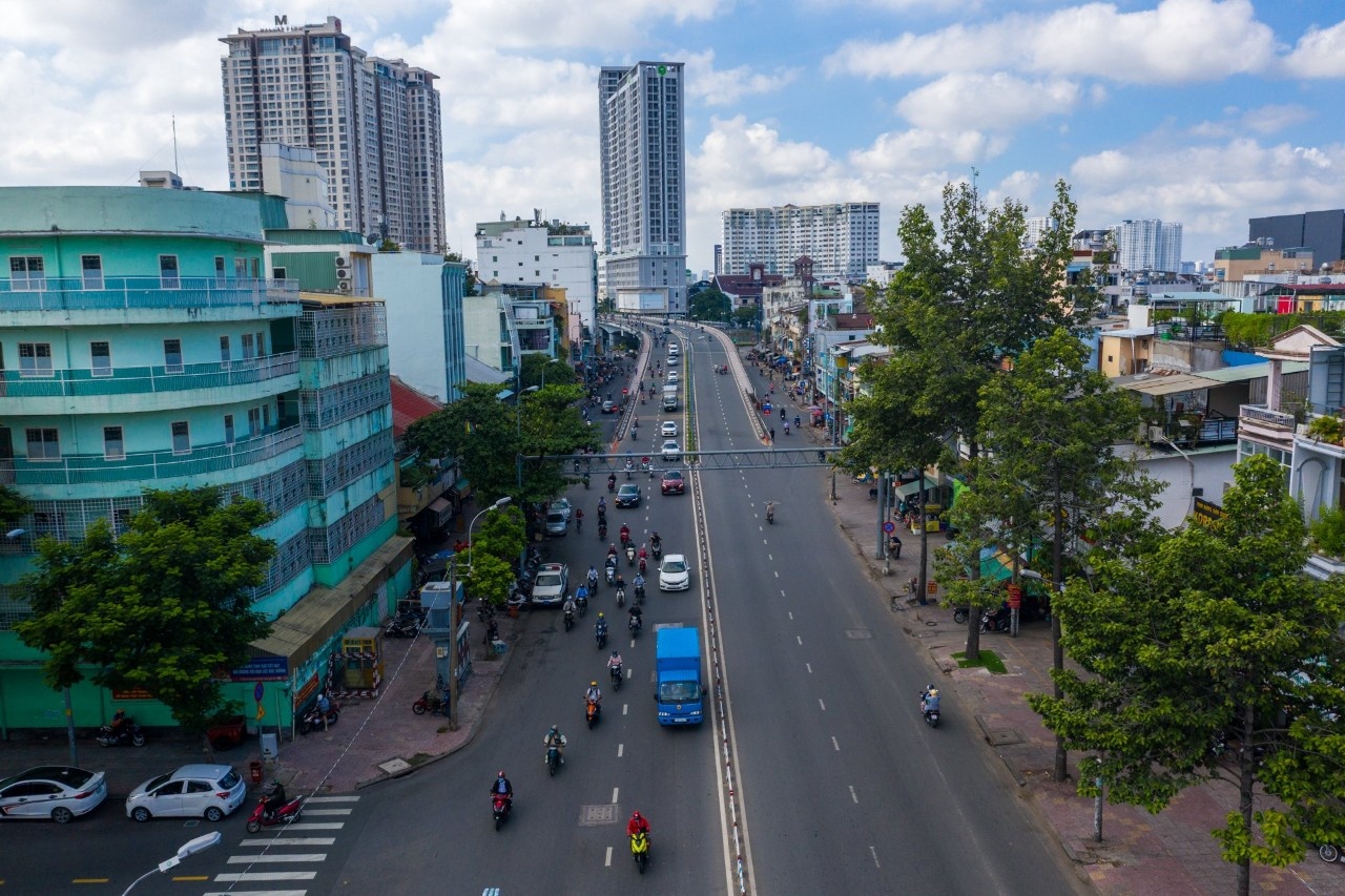 Chinh phu ban hanh nhieu giai phap cap bach de chong dich anh 3