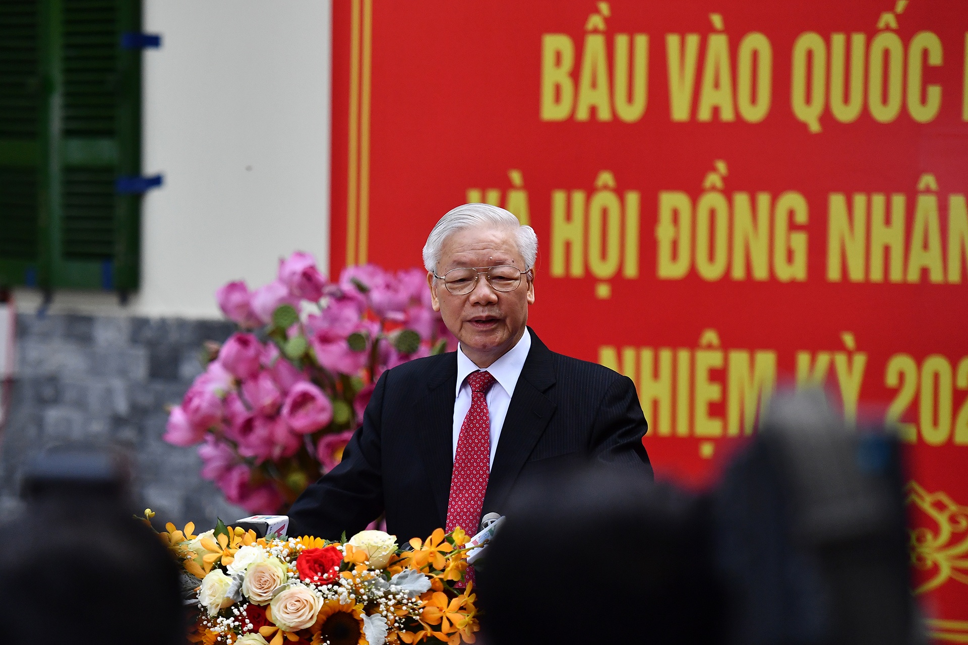 Cuoc bau cu lon nhat tu truoc toi nay anh 1