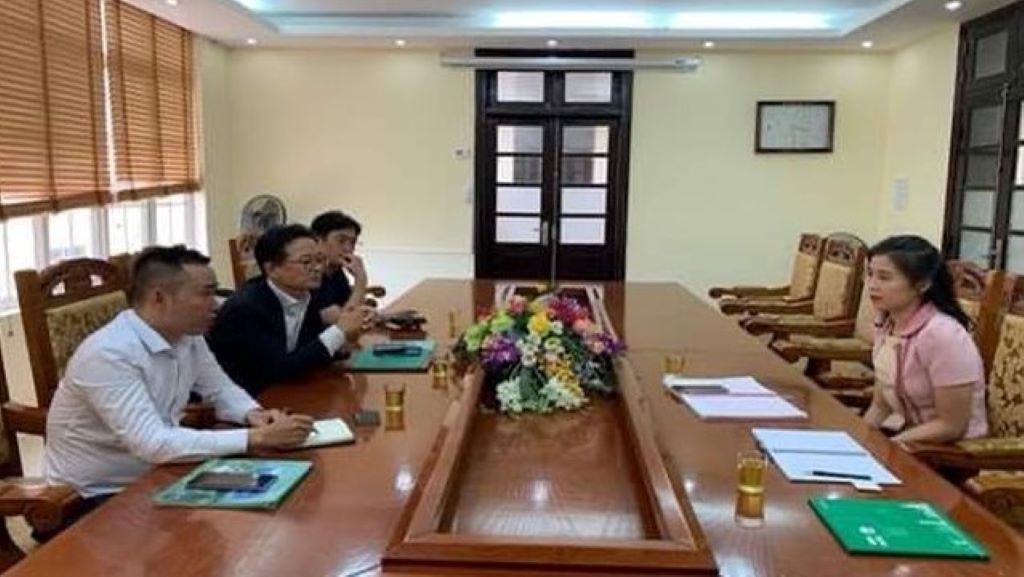 Thu hoi quyet dinh bo nhiem con gai Bi thu Vinh Phuc hinh anh