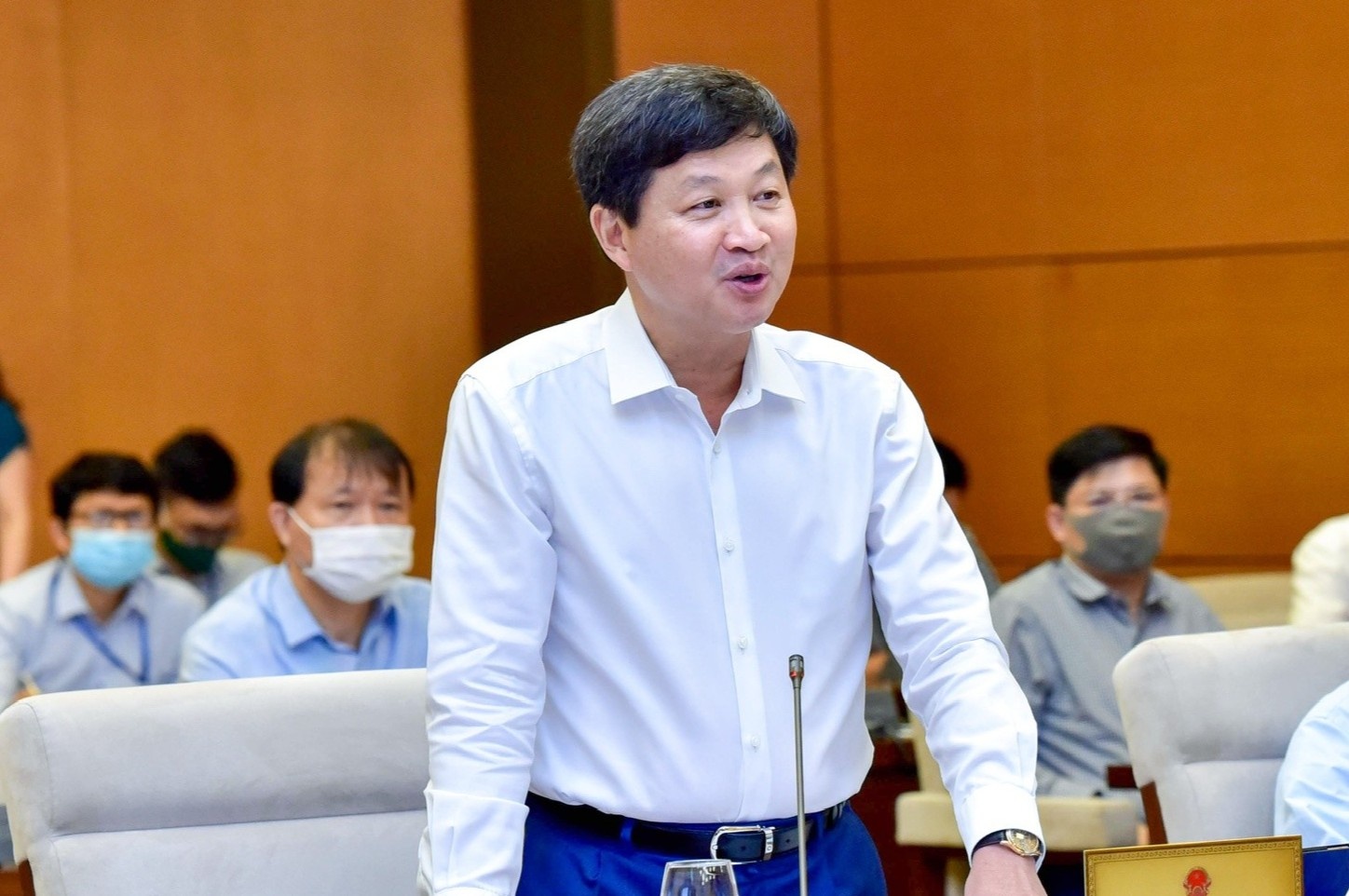 Goi ho tro doanh nghiep bi anh huong dich duoc trien khai qua cham hinh anh