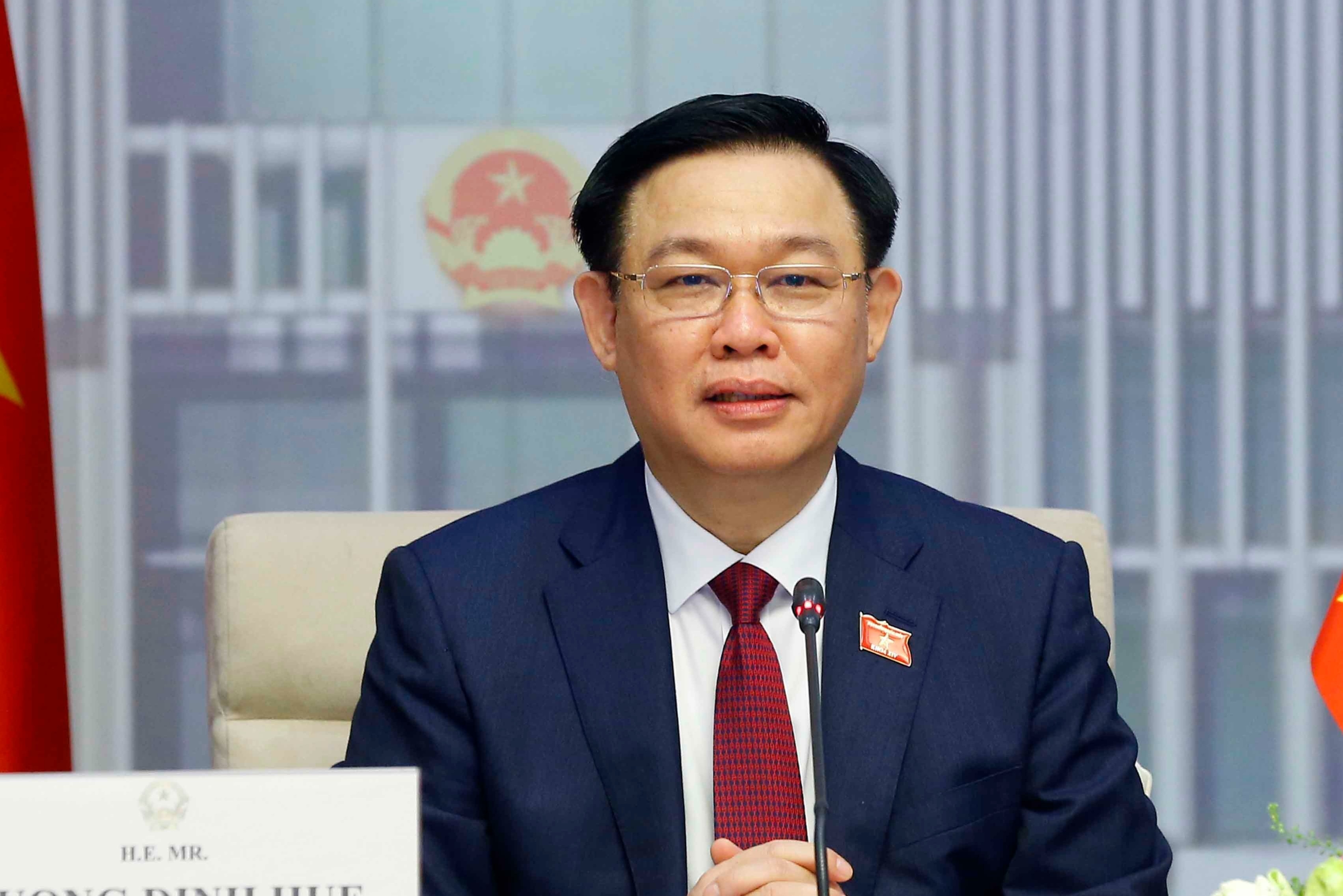 Chu tich Quoc hoi: ‘Vai tro cua HLV Park Hang-seo rat dac biet’ hinh anh