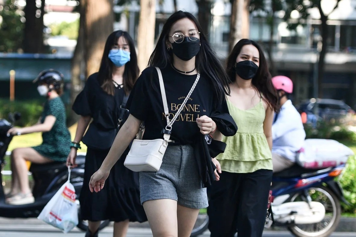 Khi nao co the coi Covid-19 nhu benh thong thuong? hinh anh