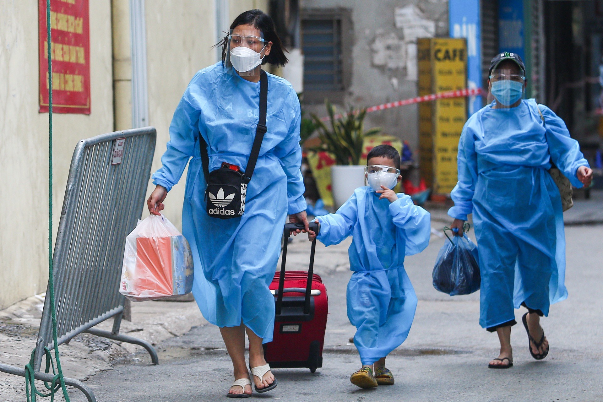 Chuyen gia: Nhieu nguoi khong dam den Ha Noi vi quy dinh cach ly hinh anh