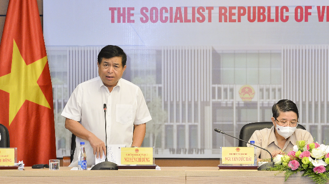 Khong voi dieu chinh muc tieu tang truong anh 1