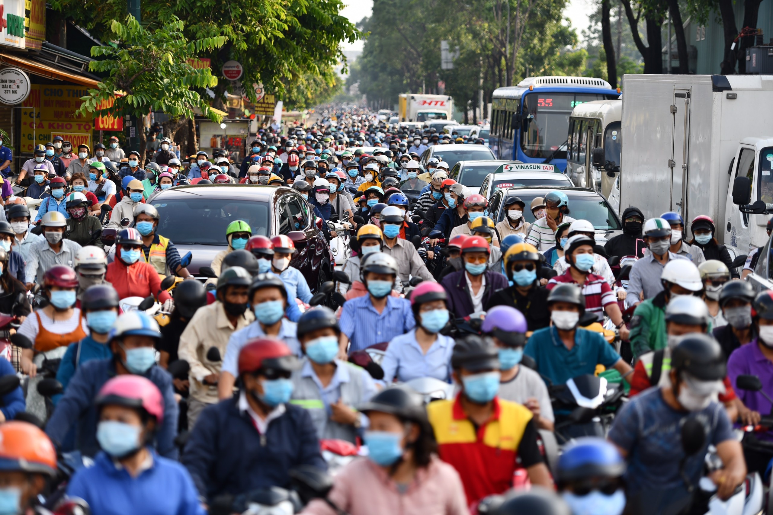 vi sao can thay doi phuong thuc hanh dong de song chung voi dich anh 4