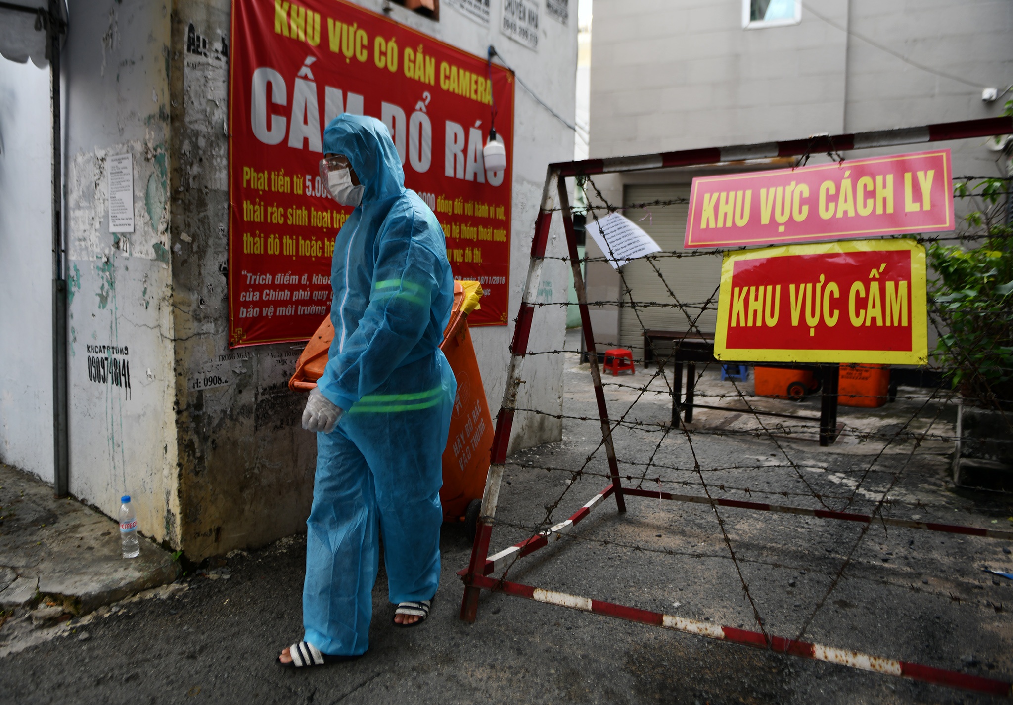 vi sao TP.HCM can gian cach theo Chi thi 16? anh 3