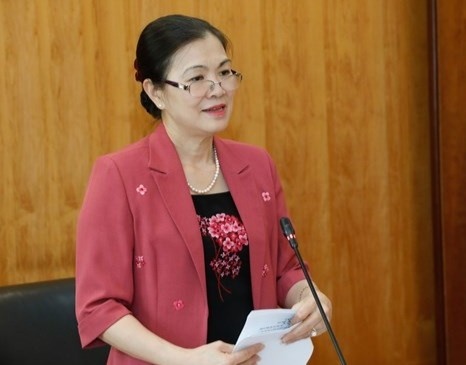 chinh sach ho tro dan ngheo bi anh huong boi dich anh 2