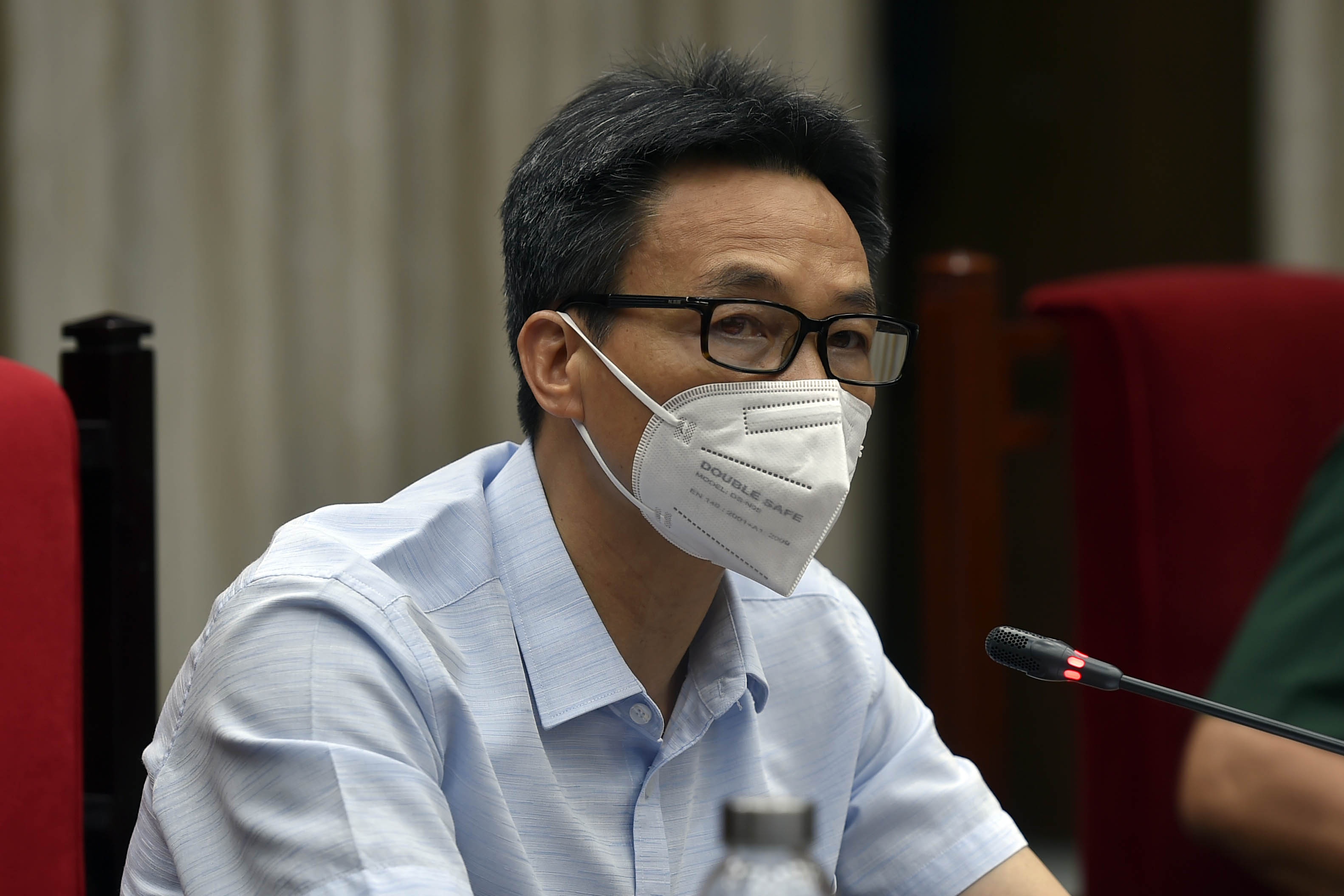 Neu khong gian cach toan vung, 19 tinh phia Nam da bi nhiem dich nang hinh anh