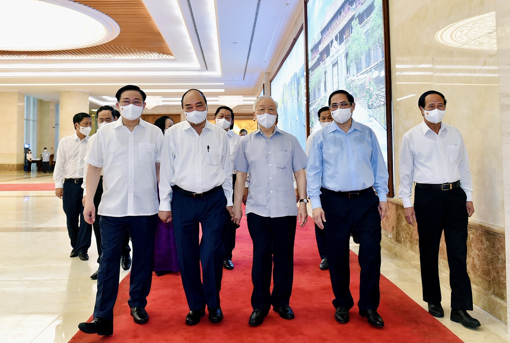 Tong bi thu Nguyen Phu Trong phat bieu tai phien hop Chinh phu anh 3