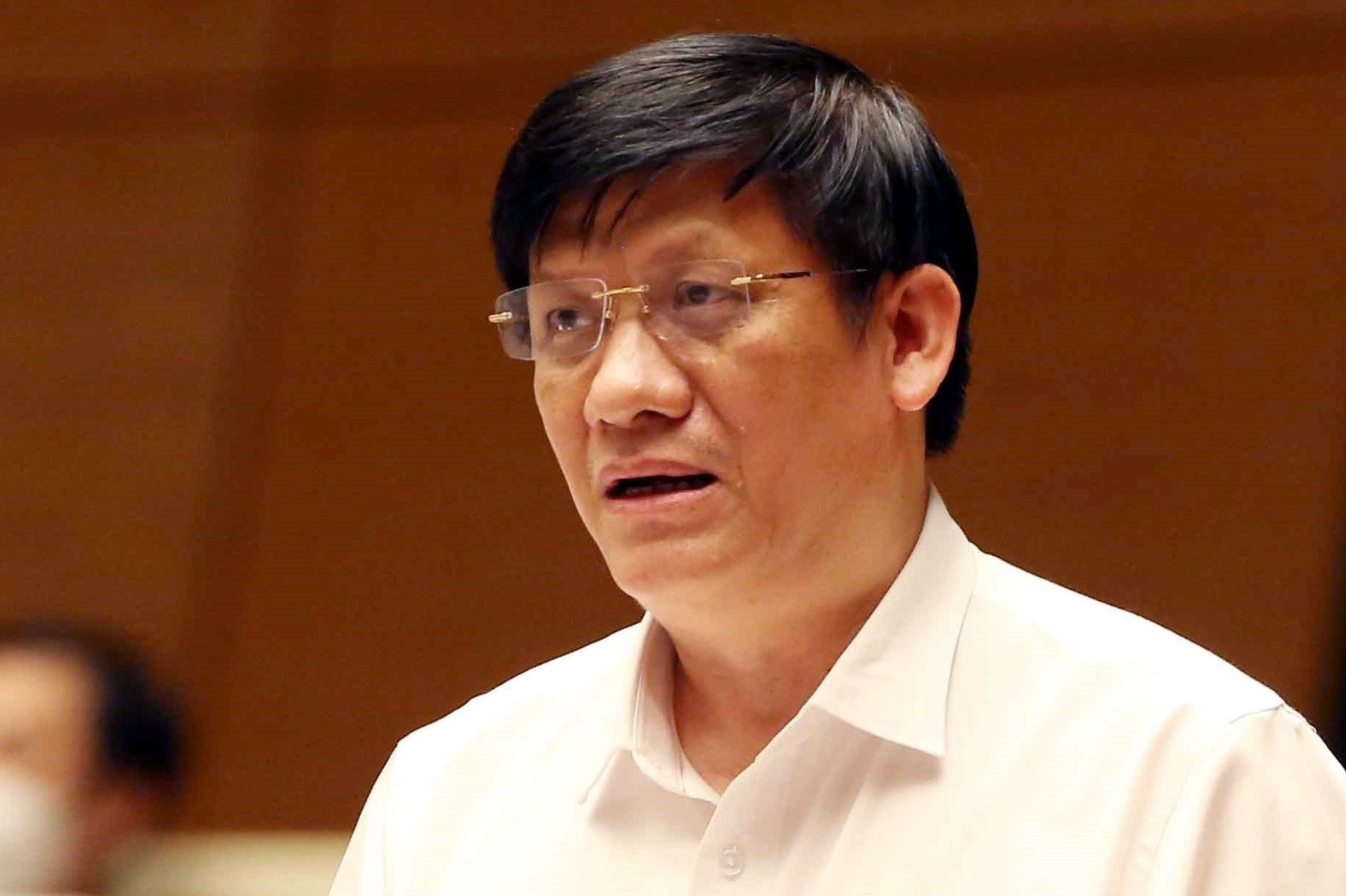 Vi sao gian cach xa hoi nhung so ca mac Covid-19 van tang nhanh? hinh anh