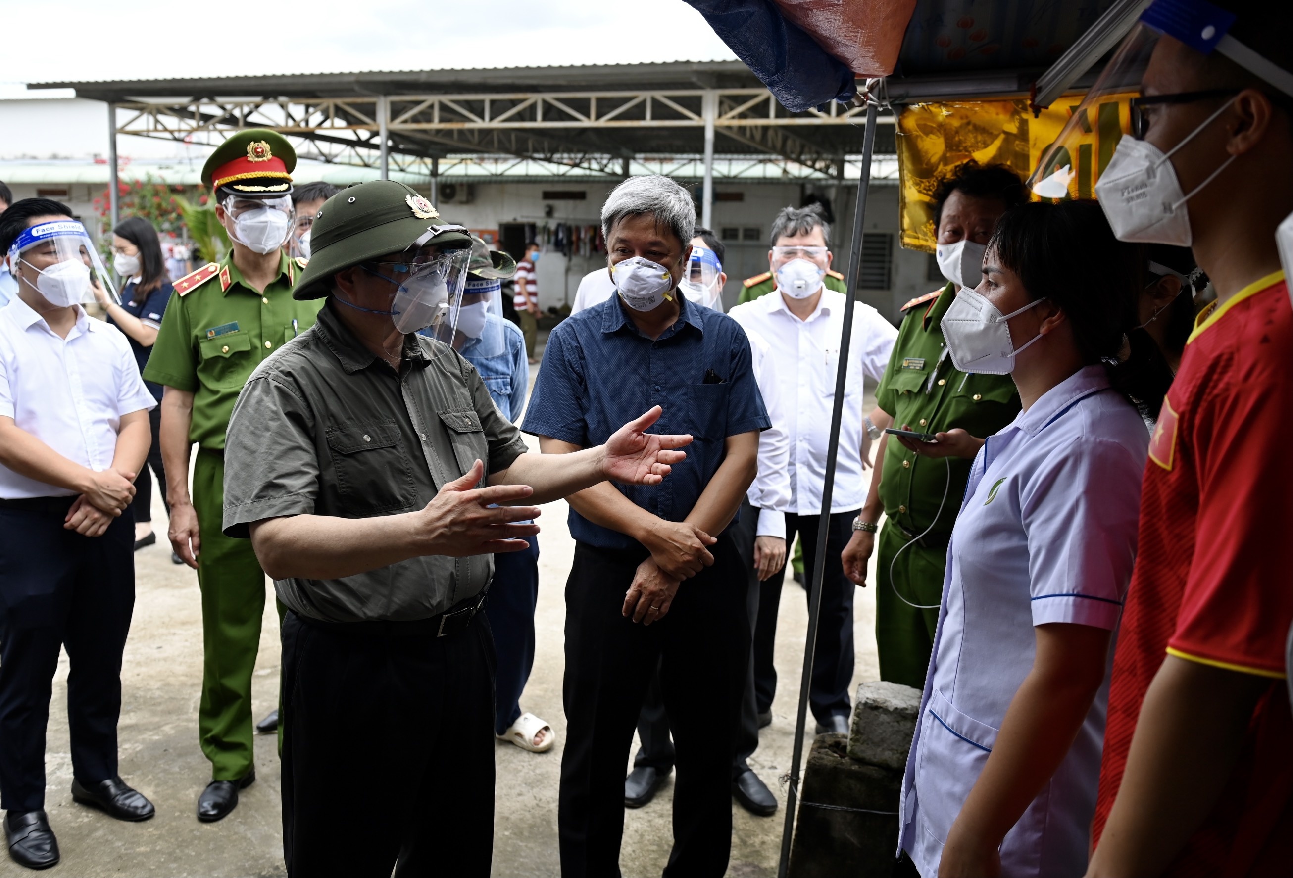 y nghia cua viec Thu tuong lam Truong ban Chi dao chong dich anh 1