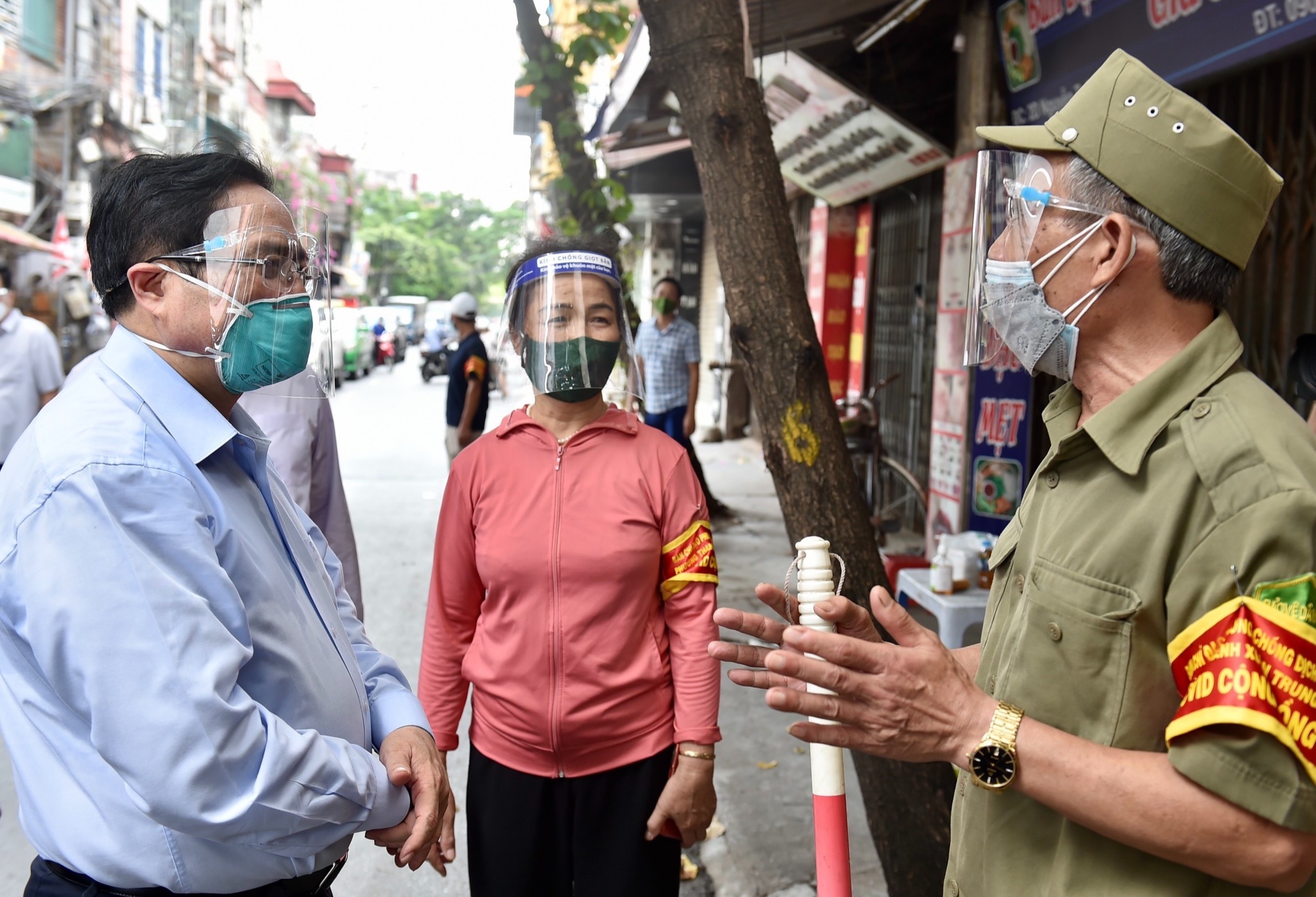 Thu tuong thi sat o dich nong nhat Ha Noi hinh anh