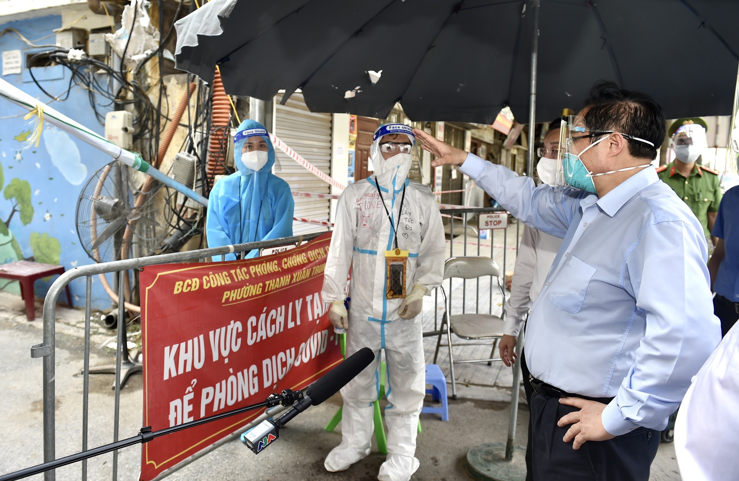 Thu tuong: Nguoi Ha Noi ra duong van dong, chua dat ket qua gian cach hinh anh