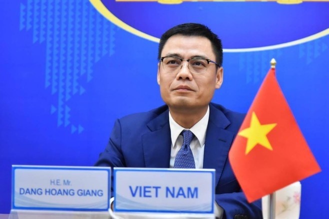 thuc day chien luoc ngoai giao vaccine anh 2