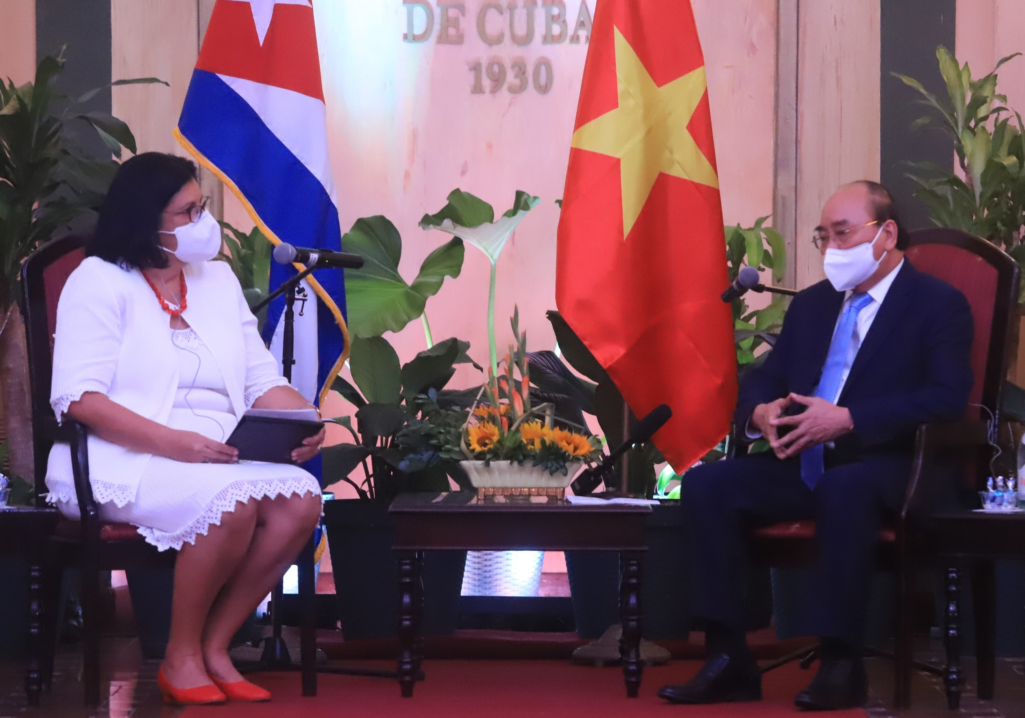 Chu tich nuoc Nguyen Xuan Phuc trong chuyen tham Cuba anh 3