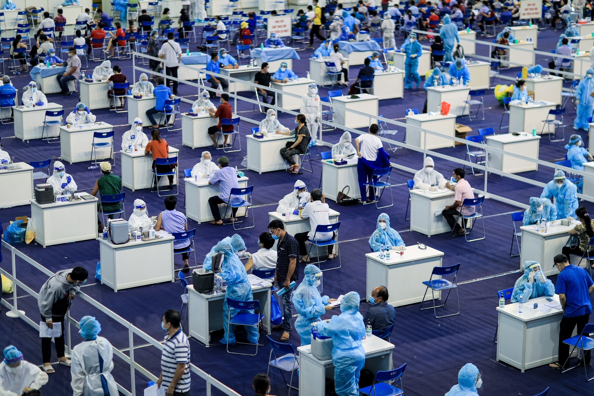 Viet Nam tu tin mo cua anh 2