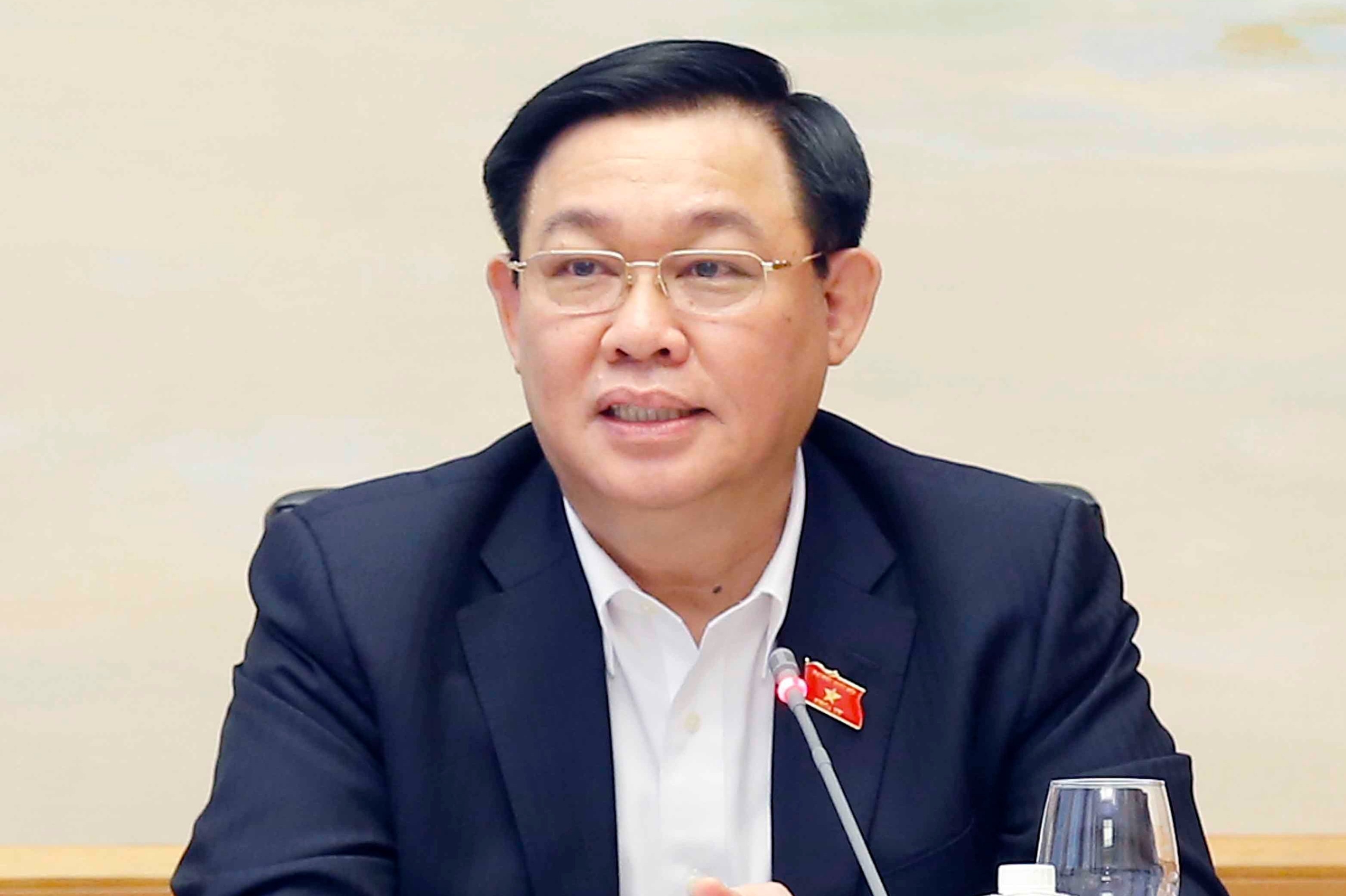 Giai phap phuc hoi kinh te, tranh lo nhip voi the gioi hinh anh