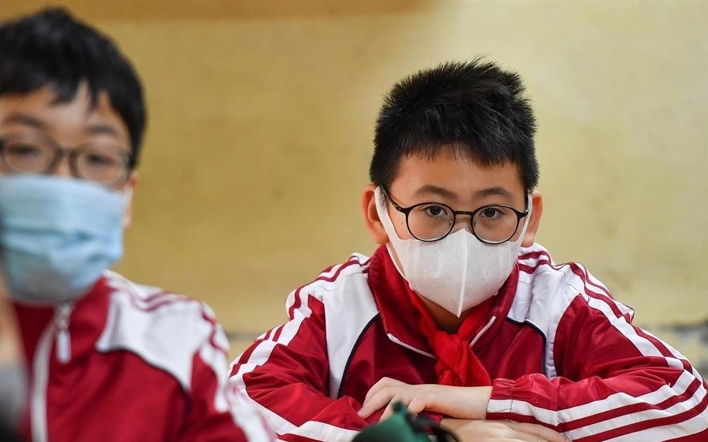 Chinh phu chi dao to chuc day hoc truc tiep tu thang 10 o noi an toan hinh anh