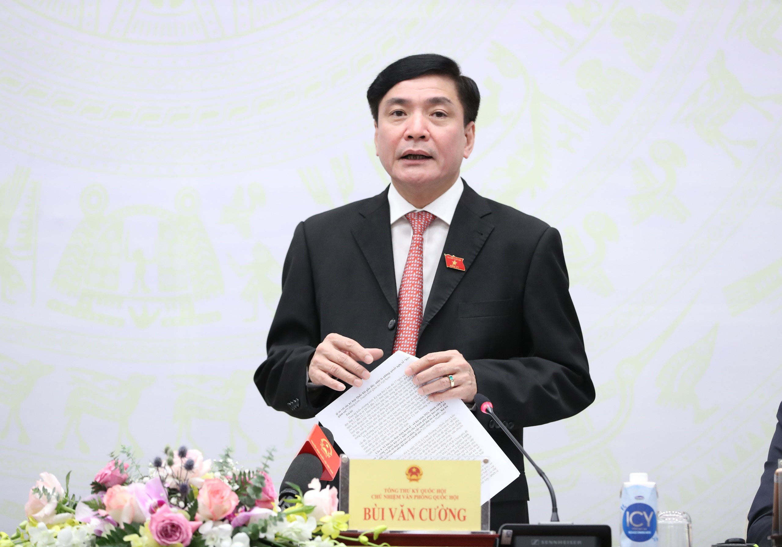 do tiep tuc lui cai cach chinh sach tien luong anh 1