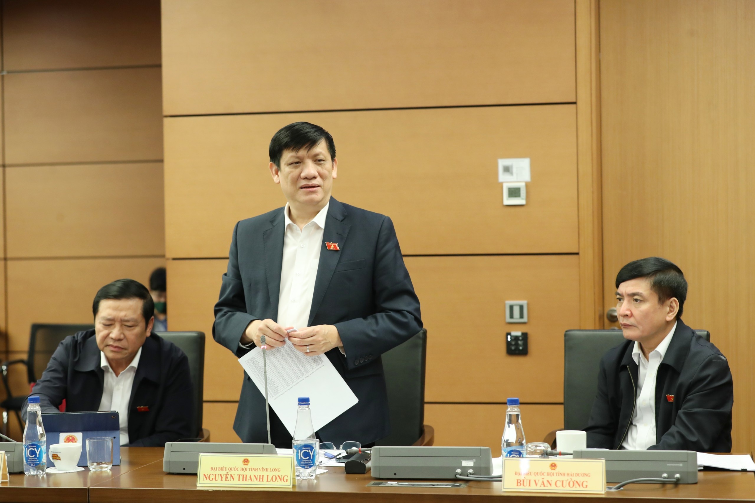 Thu tuong noi ve 3 tru cot an sinh anh 3