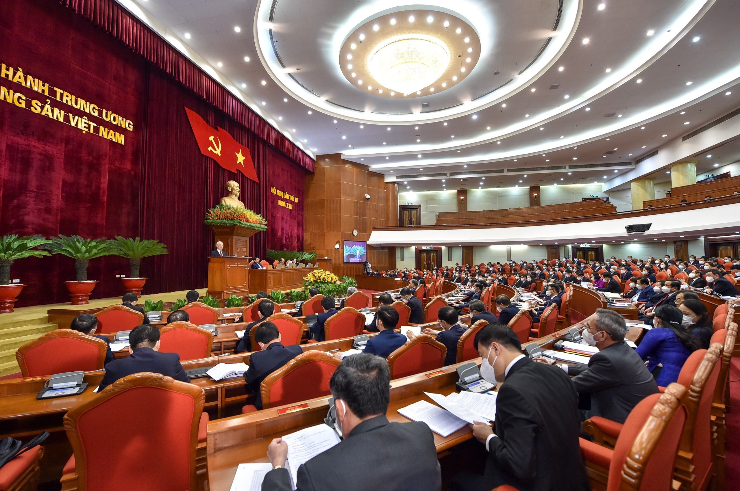 Phan dau xong 5.000 km duong cao toc, som xay duong sat toc do cao hinh anh