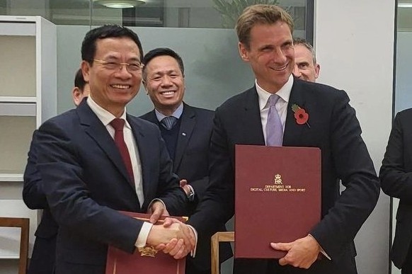 Viet - Anh hop tac ve chuyen doi so, kinh te so hinh anh