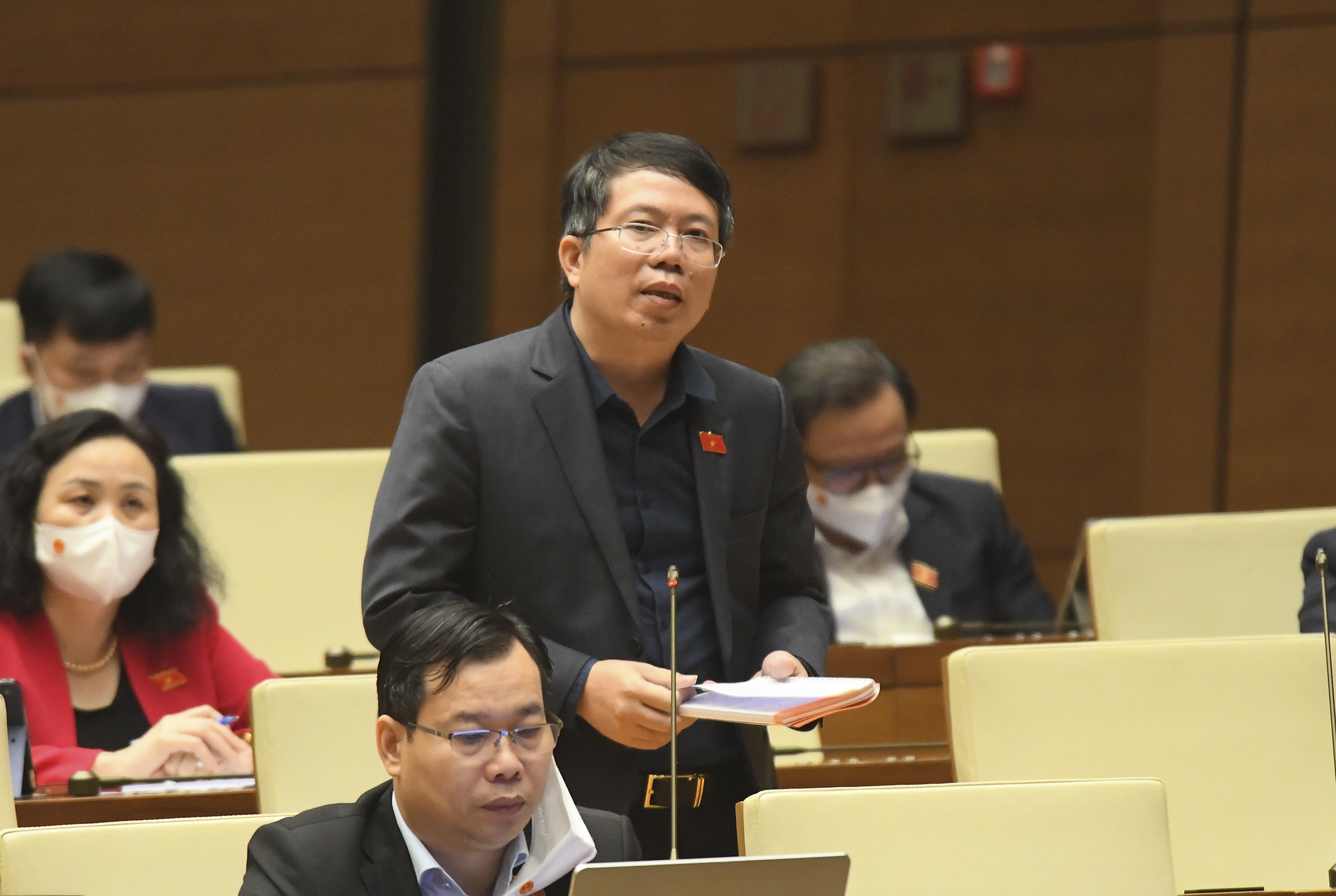 noi no cong va boi chi de tang truong anh 1